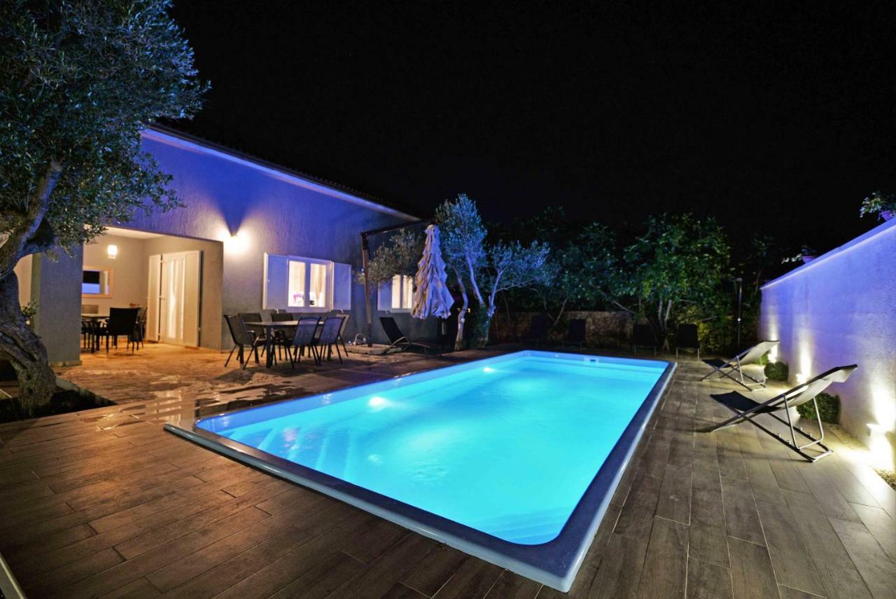 Vila Ena Murter Exterior photo